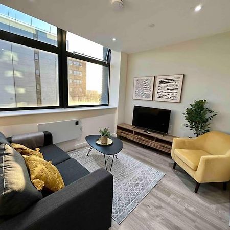 1 Bed Flat With View Of Old Trafford Apartment Manchester Exterior photo